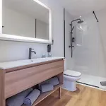 INNSiDE by Meliá Valencia Oceanic Hotel 4*