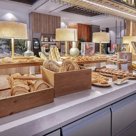 Hotel Oceanic Affiliated By Meliá 4*