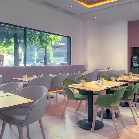 Hotel Oceanic Affiliated By Meliá Valenza