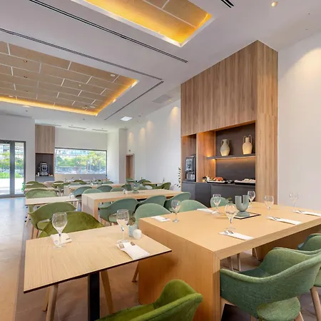 Hotel Oceanic Affiliated By Meliá