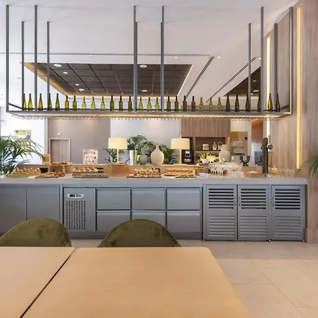 Oceanic Affiliated By Meliá Valencia