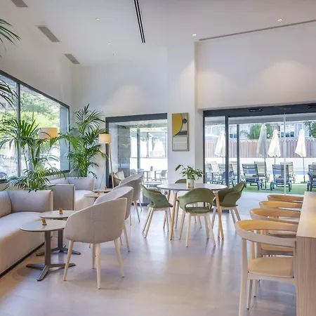 Oceanic Affiliated By Meliá Hotel