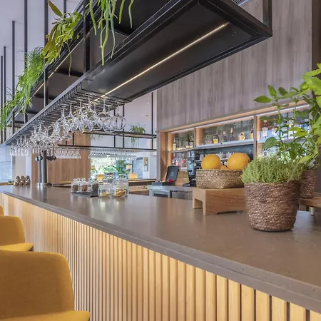 Innside By Melia Oceanic Hotel Valence