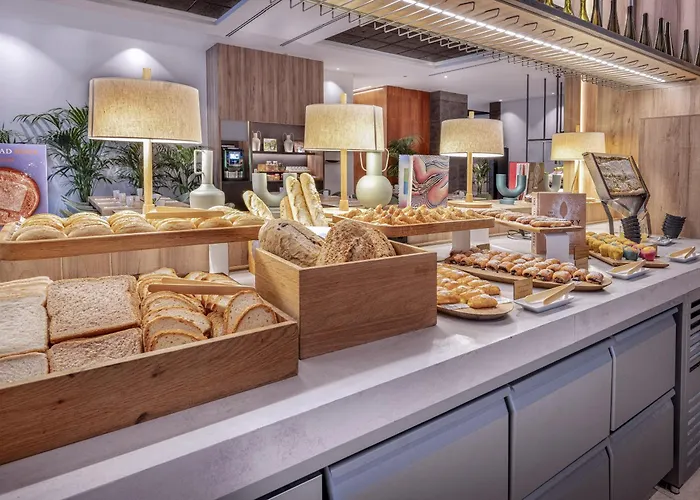 Hotel Oceanic Affiliated By Meliá 4*