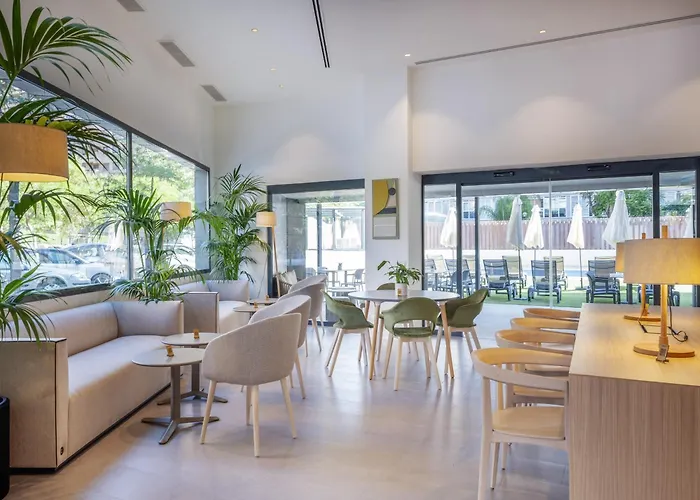 Oceanic Affiliated By Meliá Hotel