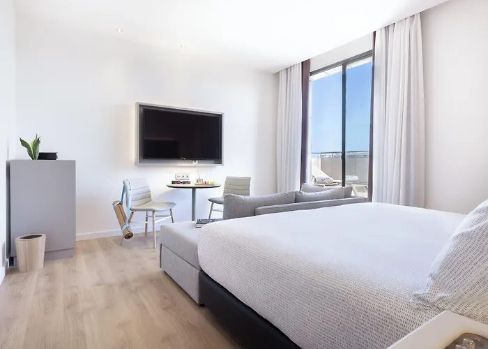 Oceanic Affiliated By Meliá 4* Valencia